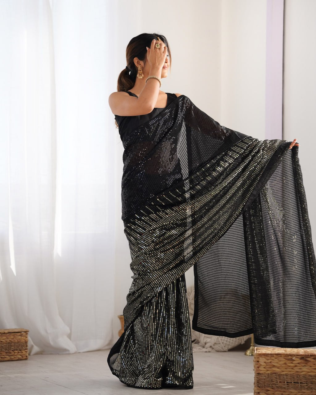 Elegant Heavy Georgette Embroidered Black Saree with Unstitched Blouse
