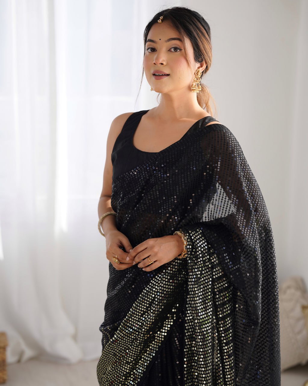 Elegant Heavy Georgette Embroidered Black Saree with Unstitched Blouse