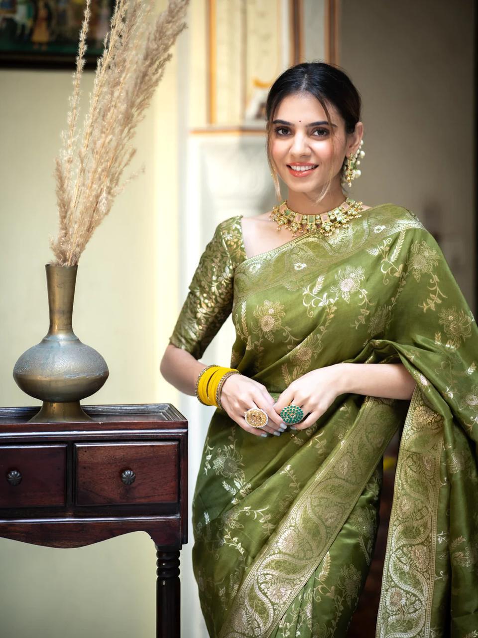 Mehandi Silk Saree With Unstitched Brocade Heavy Work Blouse