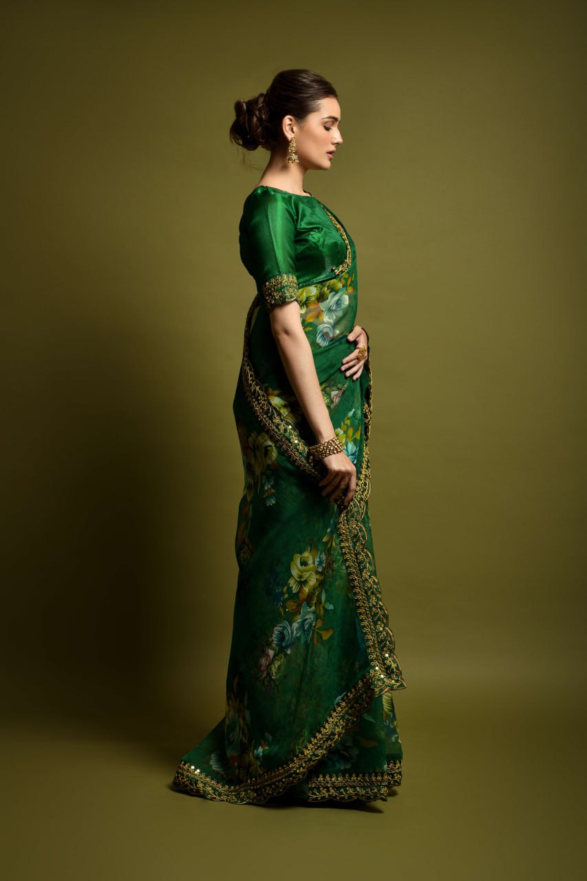 Green Floral Georgette Chiffon Saree With Unstitched Heavy Bengalori Sarttin Blouse